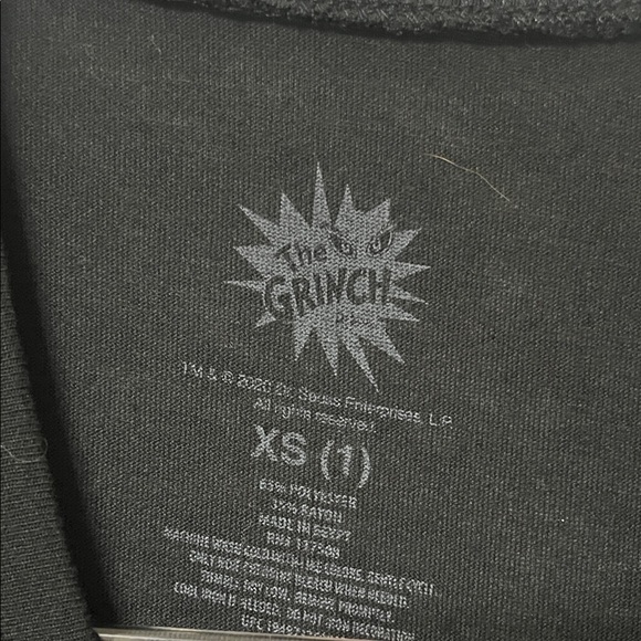 Festive Grinch and Max Black Tee - Picture 3 of 3